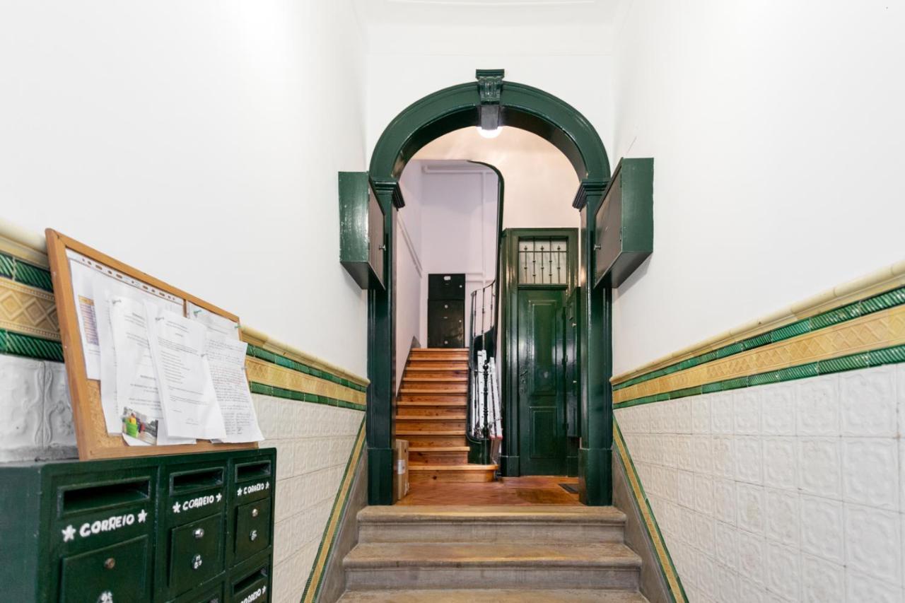 Joivy Marvelous 3-bed With Astonishing View And Terrace, Nearby St George Castle Appartement *